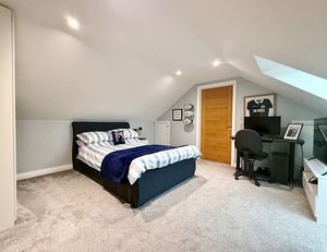 Photo 26- click for photo gallery